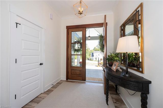 170 Lantern Drive, Advance, NC 27006