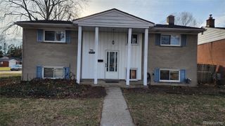 28621 Milton Avenue, Warren, MI 48092