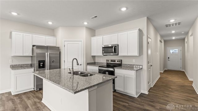 2214 Hackberry Street, Springfield, OH 45505