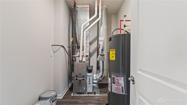 2214 Hackberry Street, Springfield, OH 45505