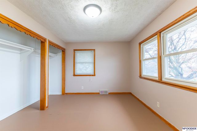 2006 Fairview Street, Bellevue, NE 68005