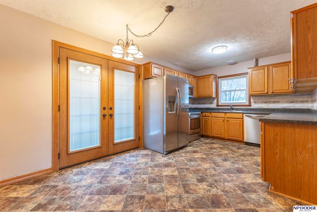 2006 Fairview Street, Bellevue, NE 68005