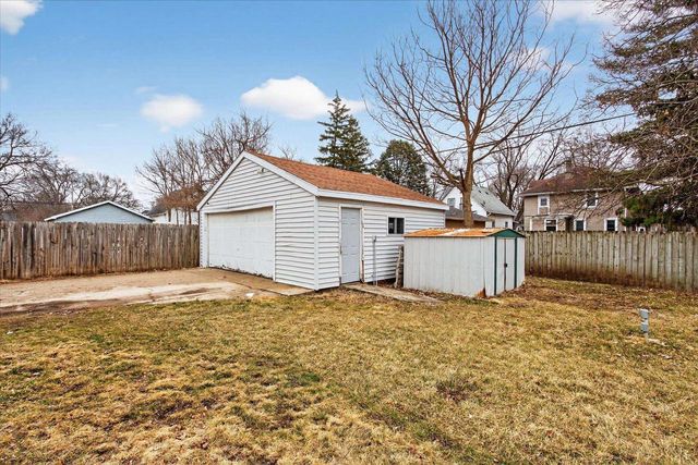 1145 Prairie Avenue, Beloit, WI 53511