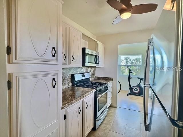 5227 81ST LANE N 26, St Petersburg, FL 33709