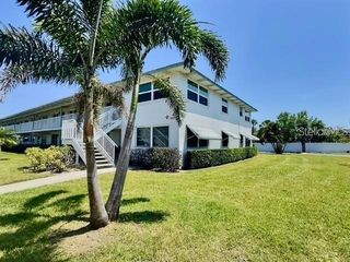 5227 81ST LANE N 26, St Petersburg, FL 33709