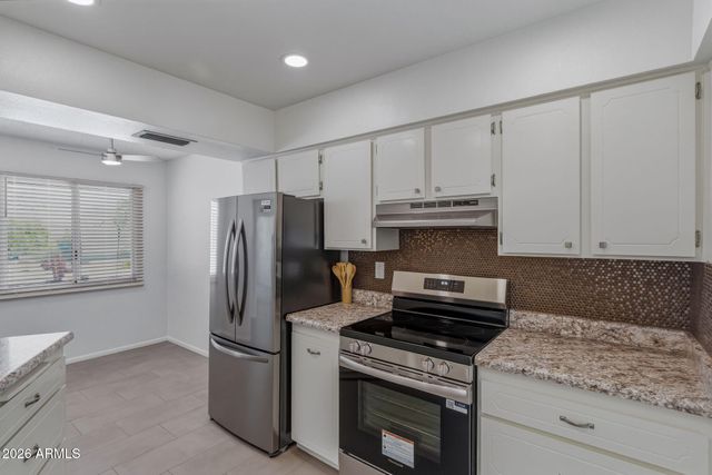 19477 N STAR RIDGE Drive, Sun City West, AZ 85375