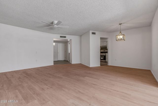 19477 N STAR RIDGE Drive, Sun City West, AZ 85375