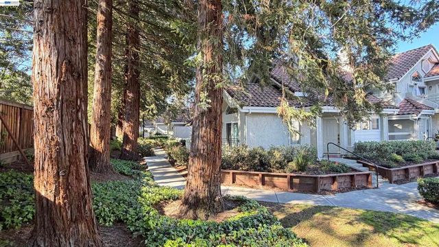 7272 Cronin Cir, Dublin, CA 94568