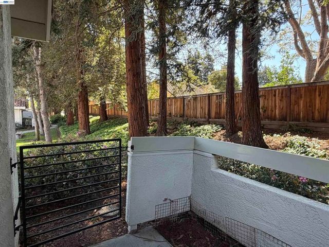 7272 Cronin Cir, Dublin, CA 94568