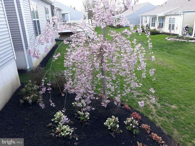 240 ASBURY LN, Strasburg, PA 17579