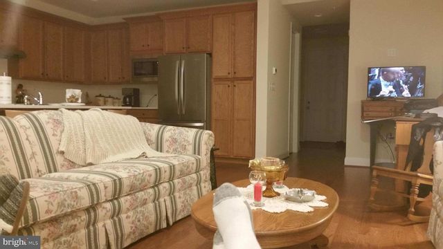 240 ASBURY LN, Strasburg, PA 17579