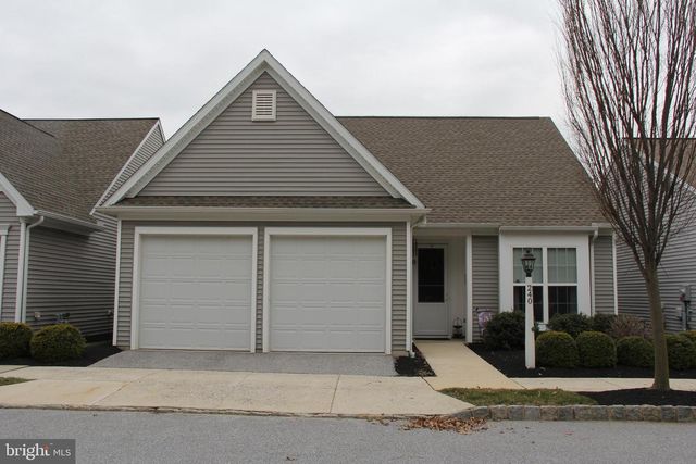 240 ASBURY LN, Strasburg, PA 17579