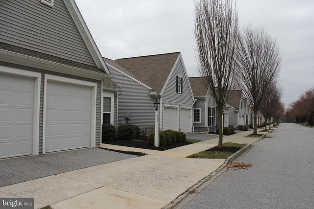 240 ASBURY LN, Strasburg, PA 17579