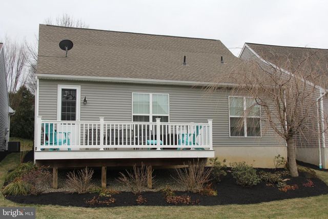 240 ASBURY LN, Strasburg, PA 17579