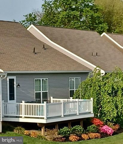 240 ASBURY LN, Strasburg, PA 17579