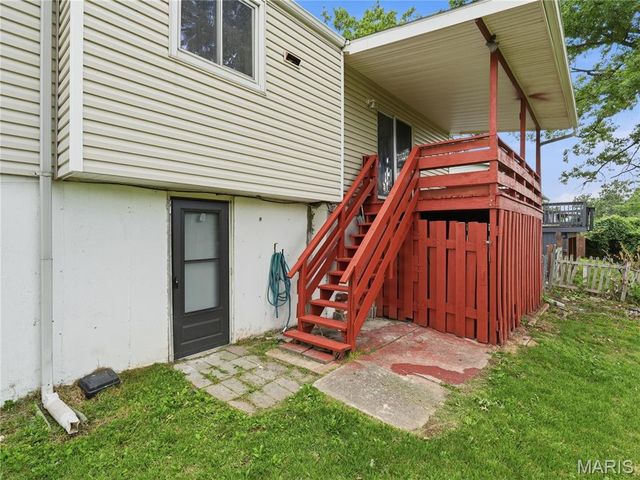 1072 King Carey Drive, Creve Coeur, MO 63146