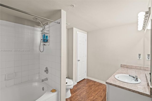 230 SW 117th Terrace 11108, Pembroke Pines, FL 33025