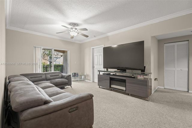 230 SW 117th Terrace 11108, Pembroke Pines, FL 33025