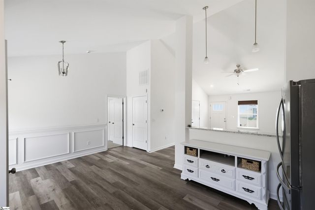 132 Megan Court, Piedmont, SC 29673