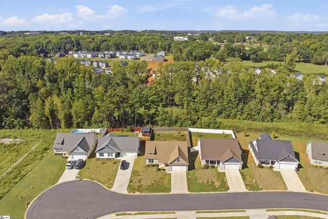 132 Megan Court, Piedmont, SC 29673