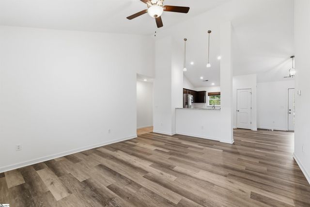 132 Megan Court, Piedmont, SC 29673