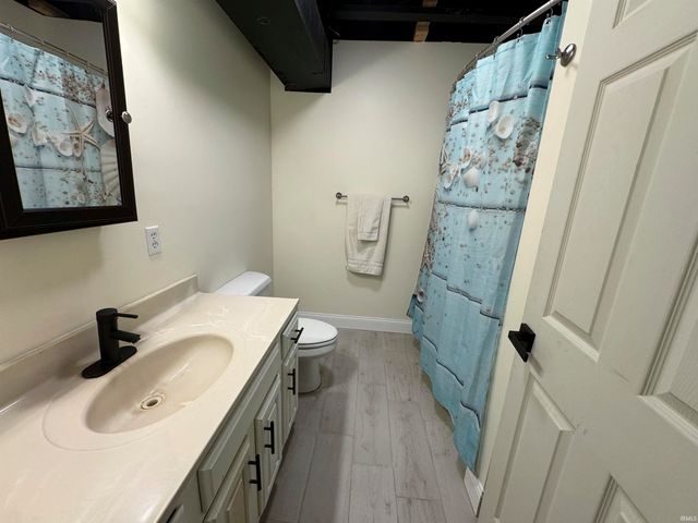 5850 Temper Trail Court, Evansville, IN 47720