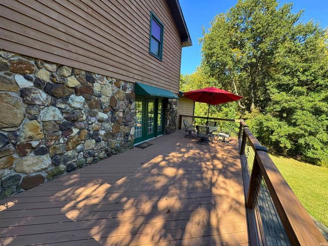5850 Temper Trail Court, Evansville, IN 47720