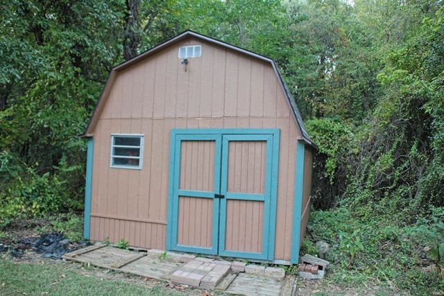 5850 Temper Trail Court, Evansville, IN 47720