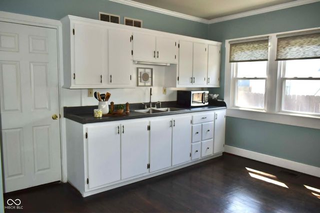 404 W Noble Street, Lebanon, IN 46052