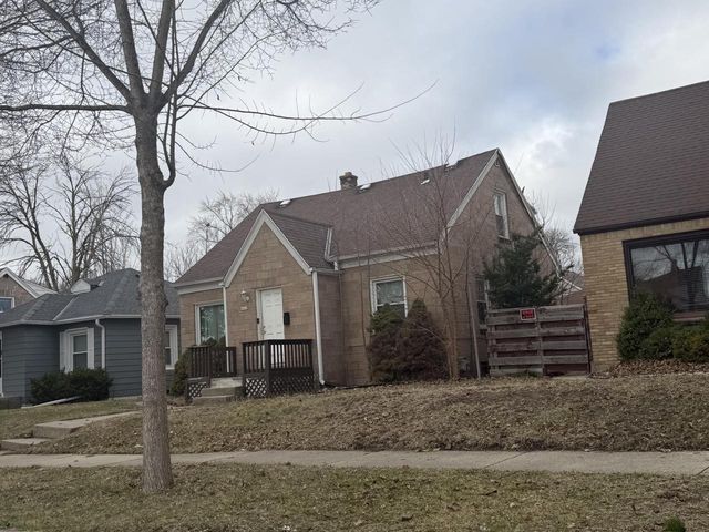 4469 N 64th STREET, Milwaukee, WI 53218