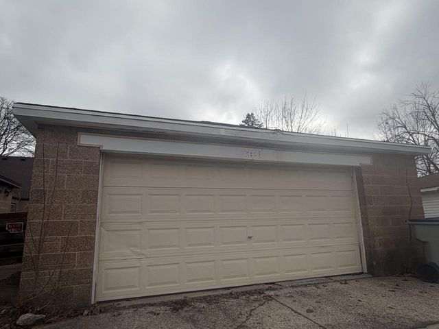 4469 N 64th STREET, Milwaukee, WI 53218