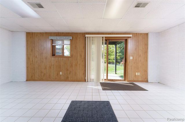 3020 Brookline Drive, Howell, MI 48843