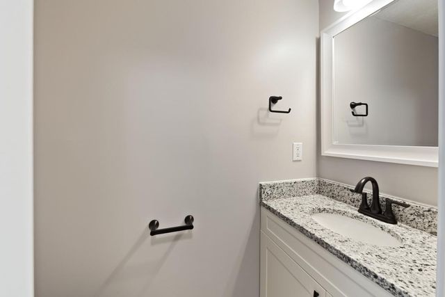 6313 Saint Croix Trail N, Stillwater, MN 55082