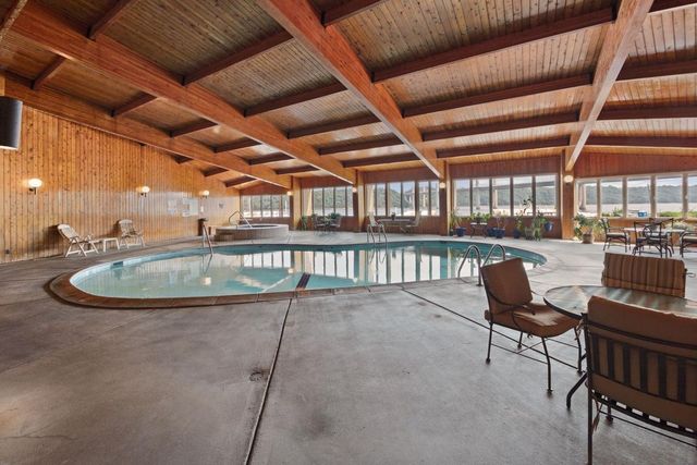 6313 Saint Croix Trail N, Stillwater, MN 55082