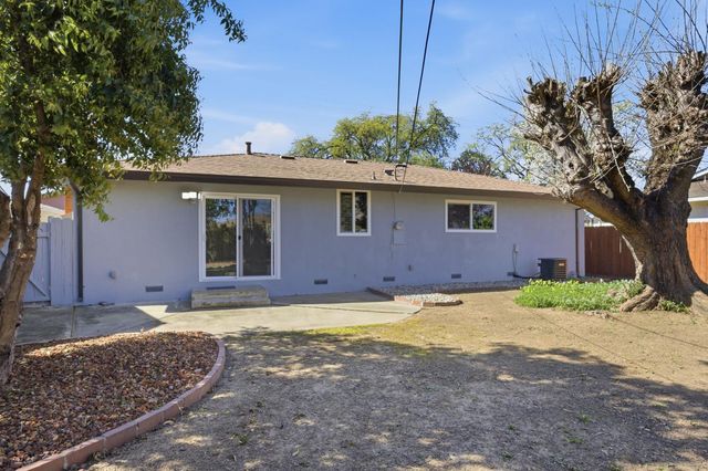 2413 Cordova Ln, Rancho Cordova, CA 95670