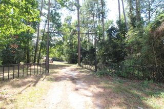 17551 Fm 1097 Road, Montgomery, TX 77356