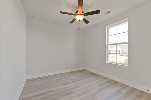 3315 Hidden Mist Drive, Texas City, TX 77568