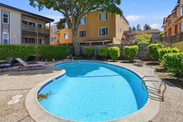 249 Elm Street 107, San Mateo, CA 94401