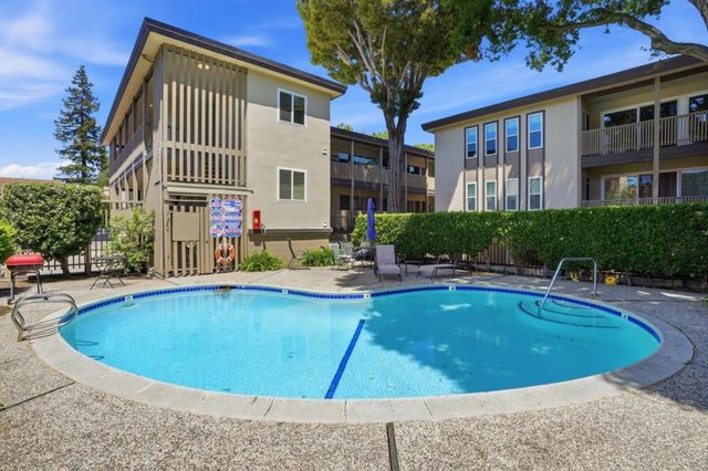 249 Elm Street 107, San Mateo, CA 94401