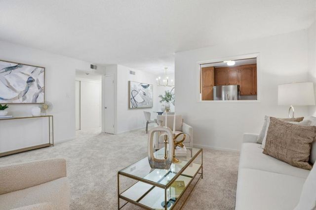 249 Elm Street 107, San Mateo, CA 94401