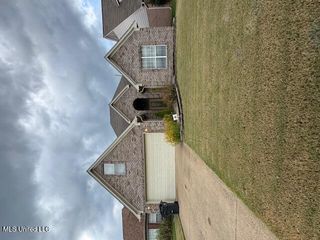 1102 Greenwich Drive, Hernando, MS 38632