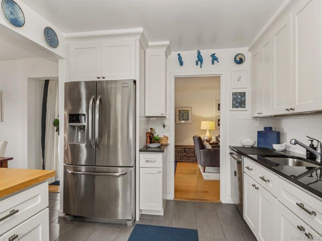 666 Pelham Road 3N, New Rochelle, NY 10805