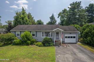 14 Barber Avenue, Queensbury, NY 12804