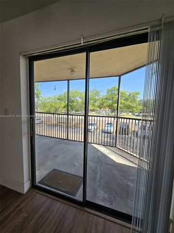3252 Foxcroft Rd 216 216, Miramar, FL 33025