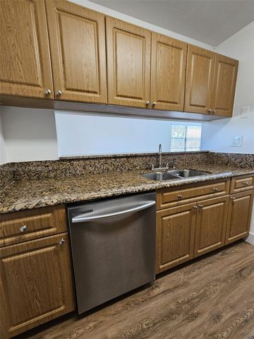 3252 Foxcroft Rd 216 216, Miramar, FL 33025