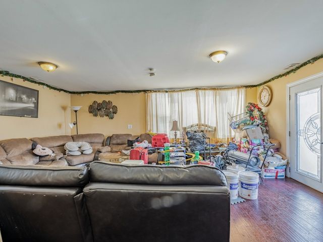 3235 S 50th Court, Cicero, IL 60804