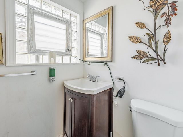 3235 S 50th Court, Cicero, IL 60804