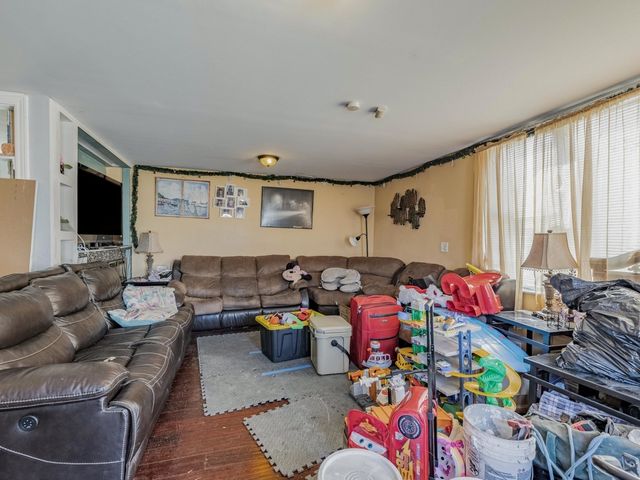 3235 S 50th Court, Cicero, IL 60804