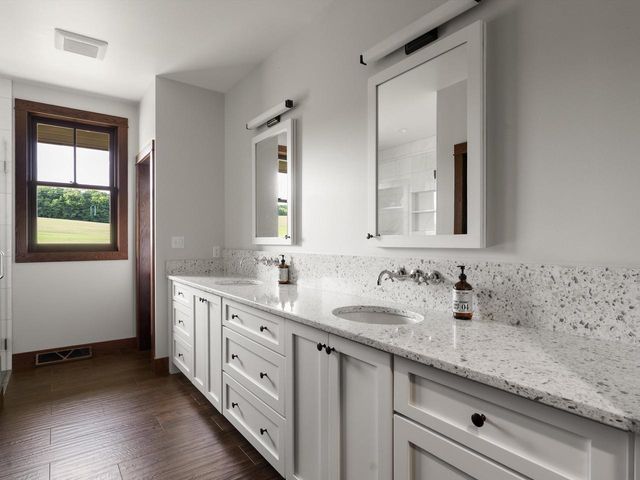 W5610 Winooski ROAD, Plymouth, WI 53073
