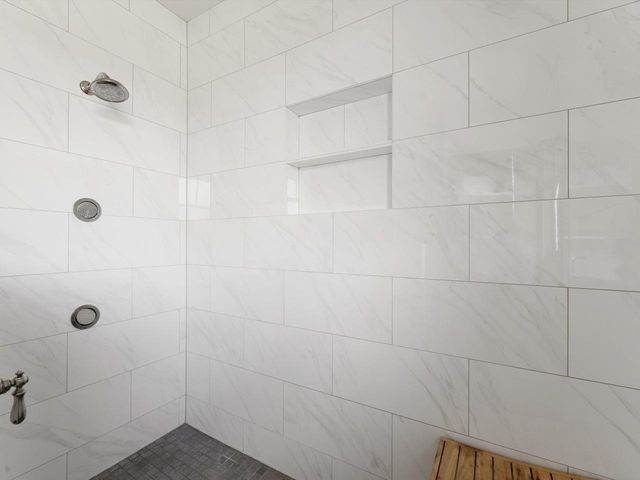 W5610 Winooski ROAD, Plymouth, WI 53073